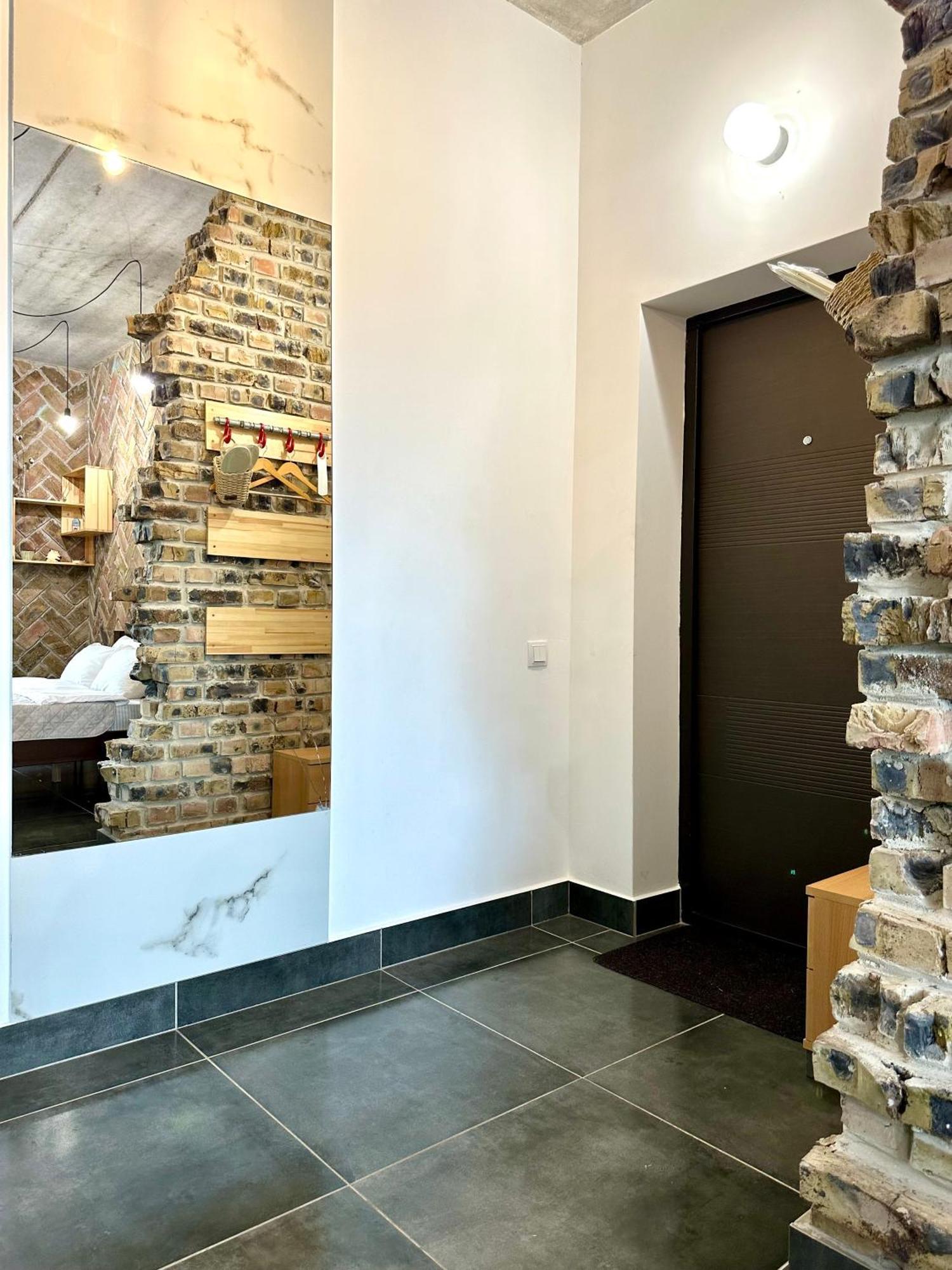 Comfortable Apartments With A Coffee Machine In The City Centre, Zlata Plaza Rivne Exterior photo